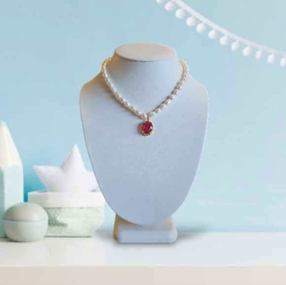 Natural Irregular Freshwater Pearl Necklace & Red Crystal Pendant Gold… - Picture 5 of 8